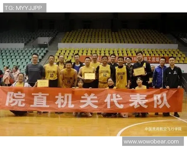 李伟篮球生涯回顾与展望：从球场到人生的精彩对话